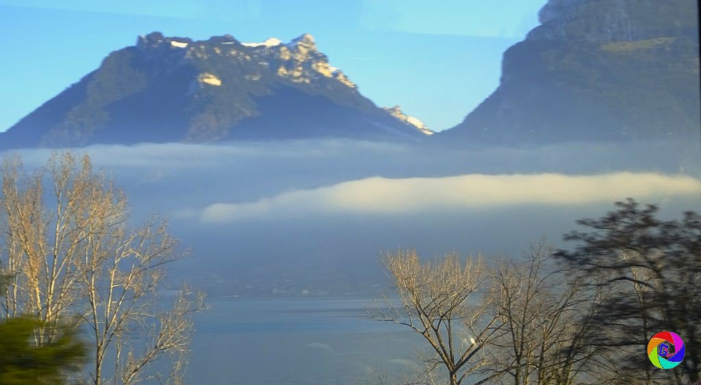 New through train (Interlaken to Montreux)  which changes wheel gauge en route